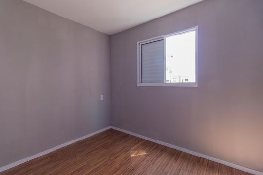 Quarto 2 de apartamento para alugar com 2 quartos, 50m² em Roselândia, Cotia