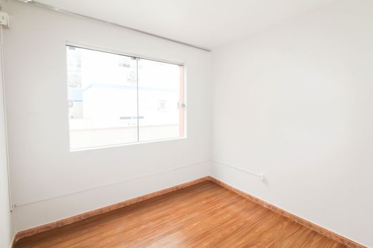Quarto de apartamento para alugar com 1 quarto, 48m² em Centro, Canoas