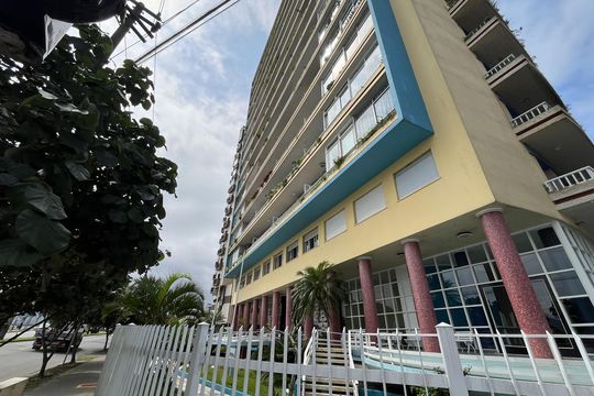Fachada de apartamento para alugar com 1 quarto, 58m² em Ponta da Praia, Santos