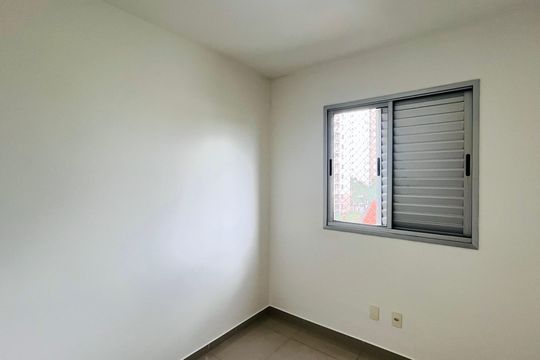 Apartamento para alugar com 1 quarto, 45m² em Vila Satúrnia, Campinas