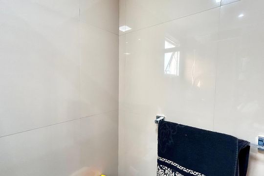 Banheiro 1 de apartamento à venda com 2 quartos, 85m² em Jardim Silvestre, Guarulhos
