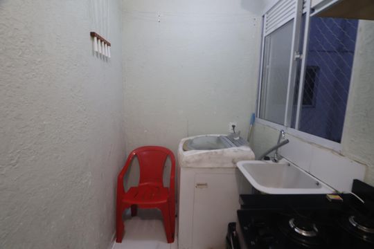 Cozinha e Área de Serviço de apartamento à venda com 2 quartos, 41m² em Mato Grande, Canoas