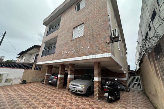 Estacionamento  de apartamento para alugar com 1 quarto, 65m² em Parque Bitaru, São Vicente