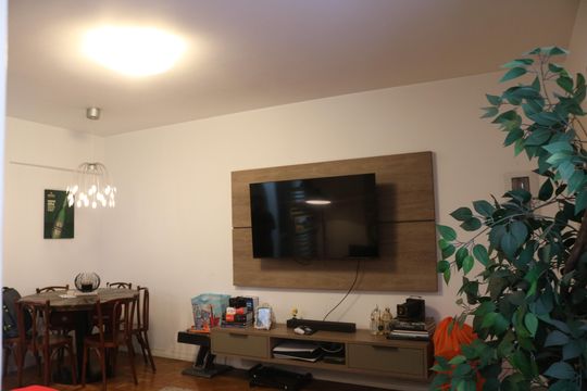 Sala de apartamento à venda com 2 quartos, 98m² em Perdizes, São Paulo