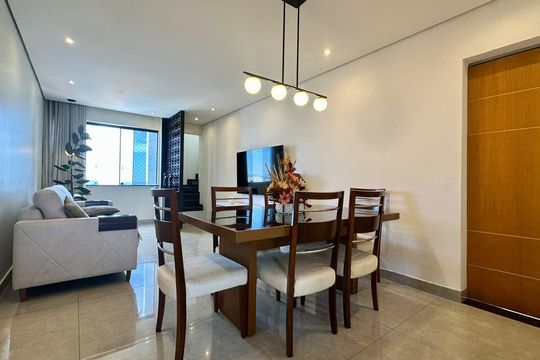 Apartamento à venda com 3 quartos, 216m² em Jardim America, Belo Horizonte