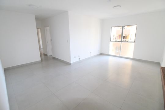 Apartamento para alugar com 3 quartos, 90m² em Vila Adyana, São José dos Campos