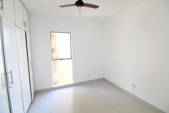Quarto 1 de apartamento para alugar com 3 quartos, 90m² em Vila Adyana, São José dos Campos