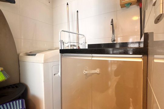Área de serviço de apartamento à venda com 2 quartos, 62m² em Continental, Osasco