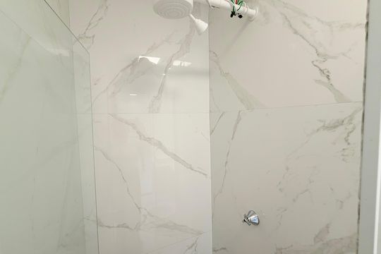 Banheiro  de apartamento para alugar com 2 quartos, 32m² em Jardim Caravelas, São Paulo