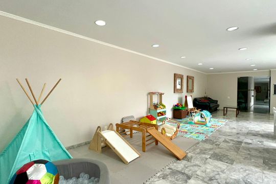 Brinquedoteca / Salão de Festa de apartamento à venda com 3 quartos, 215m² em Jardim Paulista, São Paulo