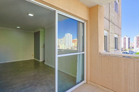 Sacada de apartamento à venda com 2 quartos, 63m² em Barra Funda, São Paulo