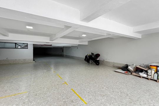 Garagem de apartamento à venda com 2 quartos, 119m² em Jardim Pilar, Santo André