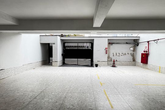 Garagem de apartamento à venda com 2 quartos, 119m² em Jardim Pilar, Santo André