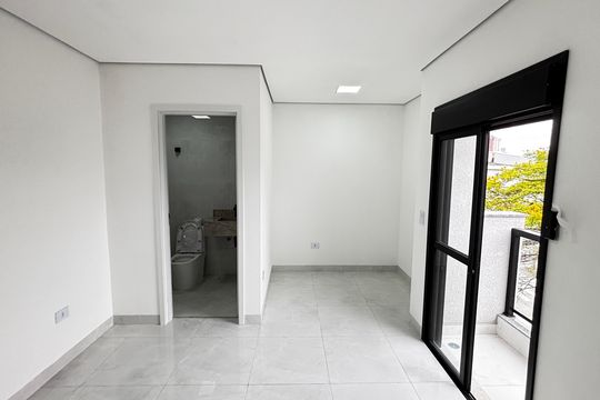Suite de apartamento à venda com 2 quartos, 119m² em Jardim Pilar, Santo André