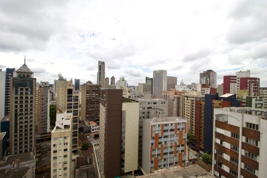 Sacada - Vista de apartamento para alugar com 1 quarto, 35m² em Centro, Curitiba