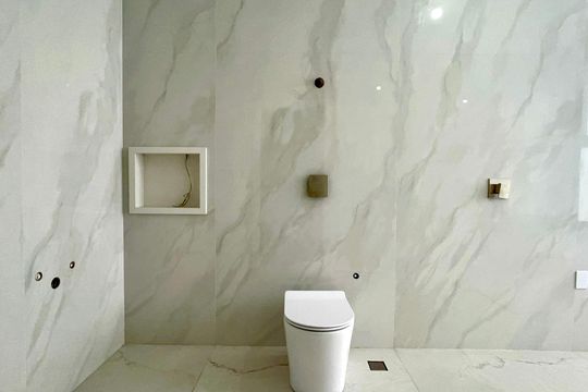 Banheiro da Suíte 6 de casa à venda com 6 quartos, 600m² em Jardim Paulista, São Paulo