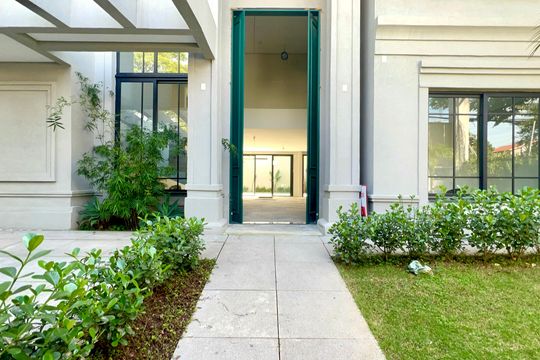 Casa à venda com 6 quartos, 600m² em Jardim Paulista, São Paulo