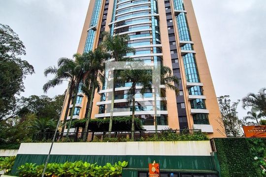 Fachada do Prédio de apartamento para alugar com 3 quartos, 207m² em Vila Andrade, São Paulo