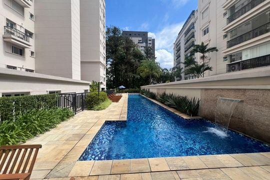 Apartamento à venda com 3 quartos, 140m² em Alto da Boa Vista, São Paulo