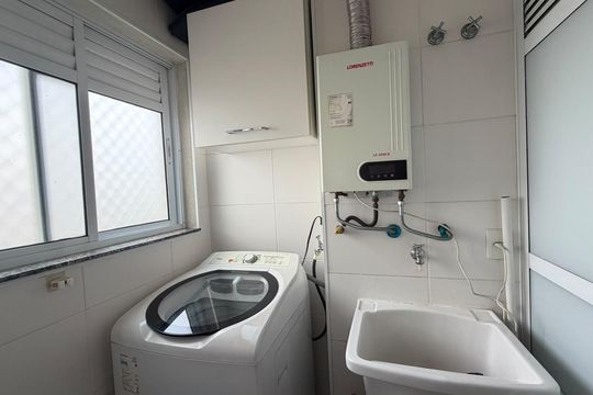 Área de serviço de apartamento à venda com 2 quartos, 67m² em Fundacao, São Caetano do Sul
