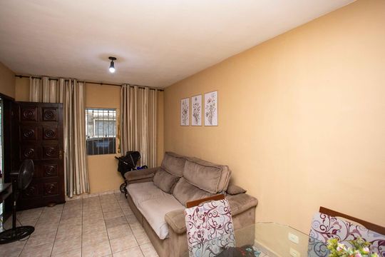 Sala de casa à venda com 3 quartos, 200m² em Jardim Rubilene, Diadema