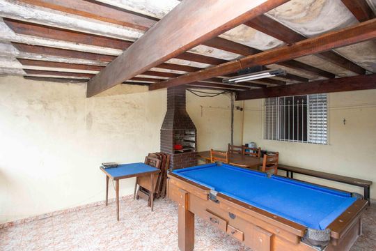 Varanda gourmet de casa à venda com 3 quartos, 200m² em Jardim Rubilene, Diadema