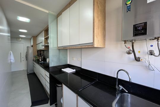 Área de Serviço de apartamento para alugar com 2 quartos, 80m² em Barra da Tijuca, Rio de Janeiro