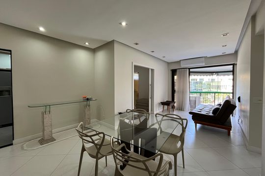 Apartamento para alugar com 2 quartos, 80m² em Barra da Tijuca, Rio de Janeiro