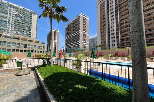 Área comum - Piscina de apartamento para alugar com 2 quartos, 80m² em Barra da Tijuca, Rio de Janeiro