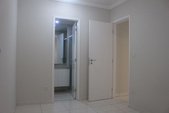 Suíte de apartamento para alugar com 2 quartos, 70m² em Santo Antônio, São Caetano do Sul