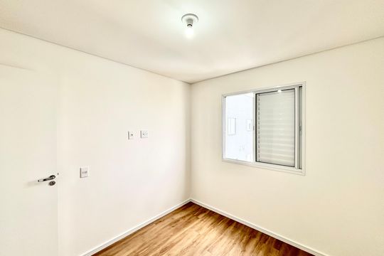 Quarto 1 de apartamento para alugar com 1 quarto, 28m² em Itaquera, São Paulo