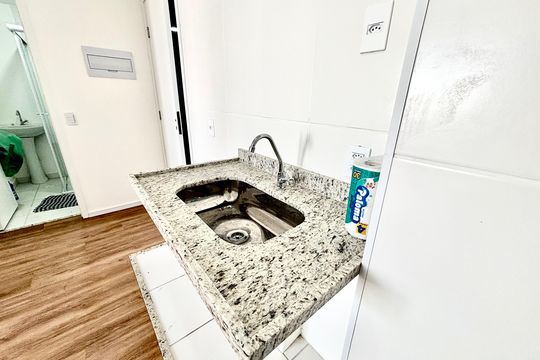 Cozinha de apartamento para alugar com 1 quarto, 28m² em Itaquera, São Paulo