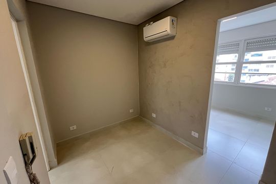 Apartamento para alugar com 1 quarto, 42m² em Ponta da Praia, Santos