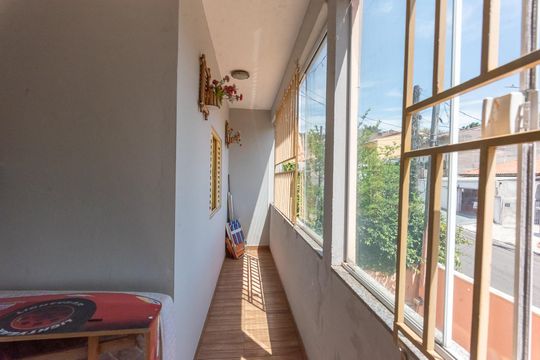 Varanda de casa à venda com 3 quartos, 180m² em Parque Residencial Vila União, Campinas