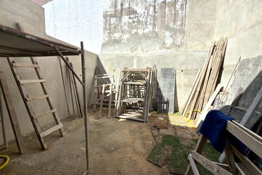 Quintal de casa à venda com 3 quartos, 360m² em Fonte Grande, Contagem