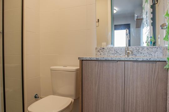 Banheiro de apartamento para alugar com 1 quarto, 26m² em Ipiranga, São Paulo