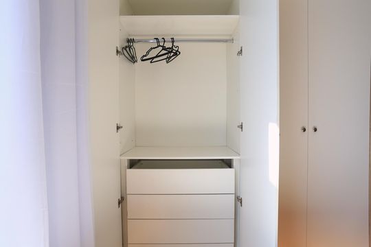 Quarto - Armários de kitnet/studio para alugar com 1 quarto, 28m² em Santo Agostinho, Belo Horizonte