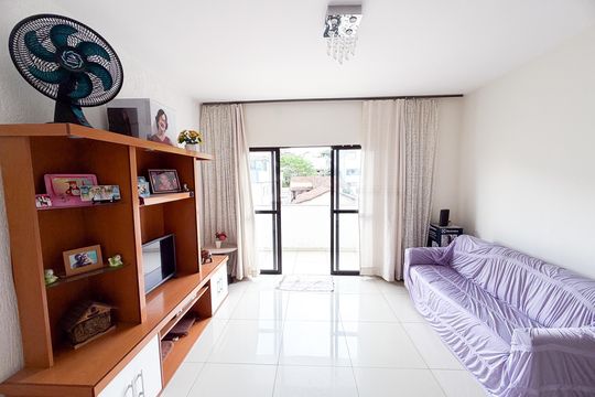 Apartamento à venda com 3 quartos, 156m² em Santa Cruz Industrial, Contagem