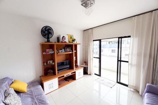 Apartamento à venda com 3 quartos, 156m² em Santa Cruz Industrial, Contagem