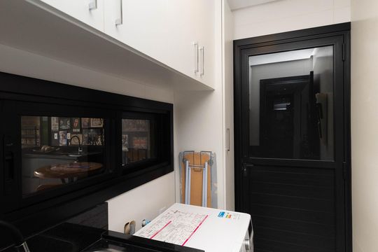 Lavanderia de casa de condomínio à venda com 3 quartos, 220m² em Centro, Gravataí