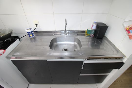 Cozinha de apartamento à venda com 2 quartos, 42m² em Colônia (zona Leste), São Paulo