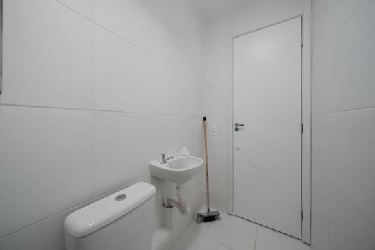 Banheiro de apartamento para alugar com 2 quartos, 33m² em Vila Silvia, São Paulo