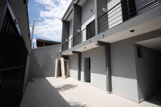 Área comum de kitnet/studio para alugar com 1 quarto, 28m² em Wanel Ville, Sorocaba