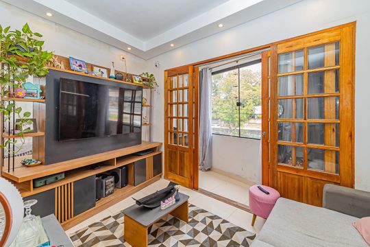 Casa à venda com 3 quartos, 90m² em Jardim Vergueiro, São Paulo