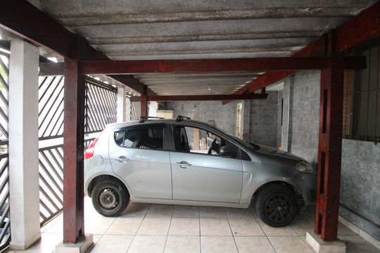 Garagem de casa para alugar com 3 quartos, 300m² em Jardim Camargo Novo, São Paulo