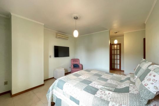 Casa à venda com 3 quartos, 318m² em Jardim America, São Leopoldo