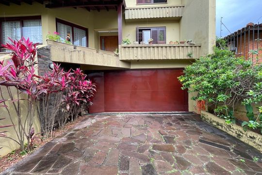 Casa à venda com 3 quartos, 318m² em Jardim America, São Leopoldo