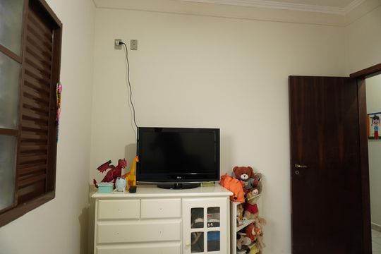 Quarto 1 de casa para alugar com 6 quartos, 500m² em Parque dos Timburis, São Carlos
