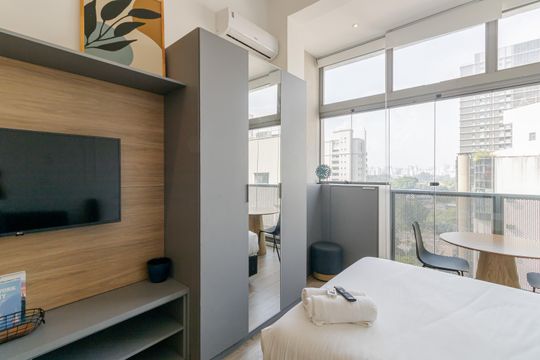 Quarto - sacada de kitnet/studio à venda com 1 quarto, 21m² em Moema, São Paulo