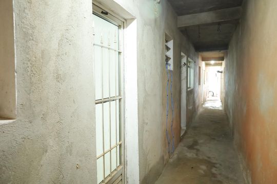 Área externa de casa para alugar com 1 quarto, 40m² em Jardim Marilu, São Paulo